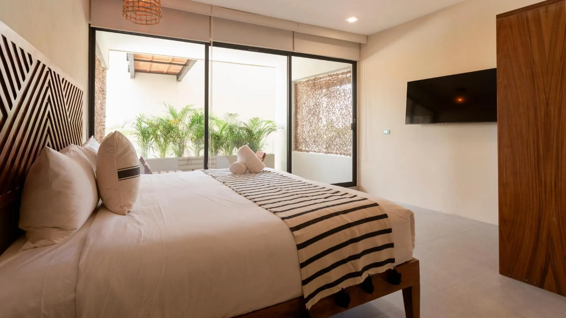 Studio Boutique Con Piscina Y Gimnasio En Bt Homes Tulum 0*,  Mexico